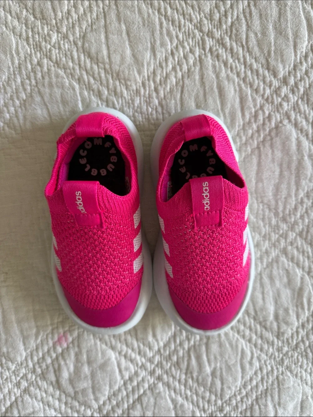 adidas lightweight slip